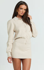 Isabel Top - Long Sleeve Oversized Knit Top in Mushroom